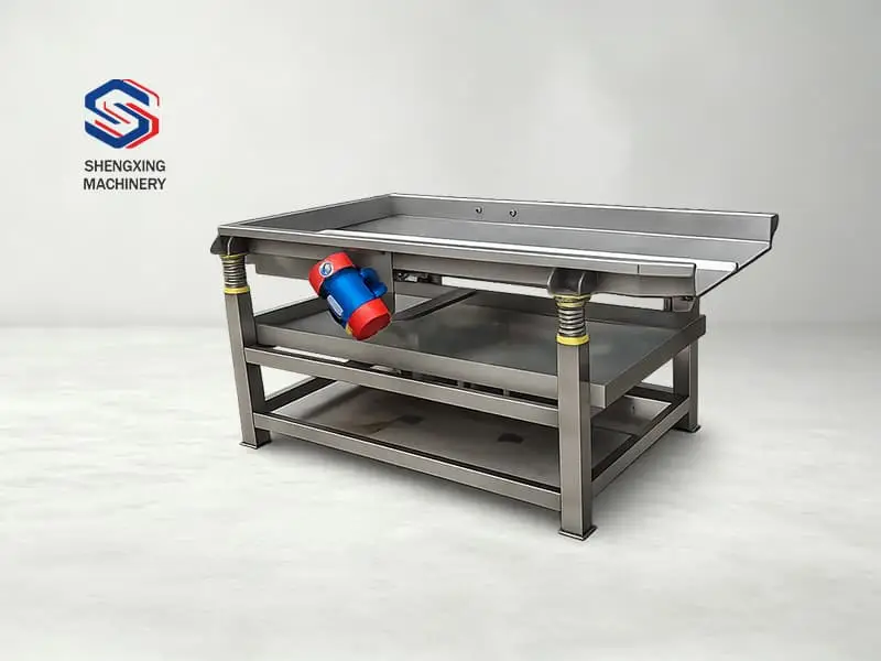 Vibrating draining machine for fruit and vegetable processing lines